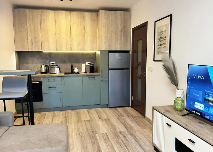 Alpine Glow - Panoramic View Near Gondola Lägenhet