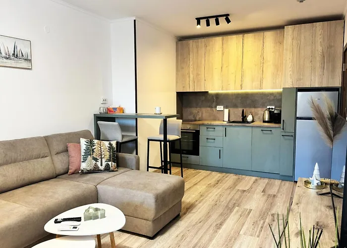 Alpine Glow - Panoramic View Near Gondola * Bansko